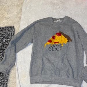 Oversized Crewneck !!